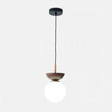 Scandinavische hanglamp van halfhout